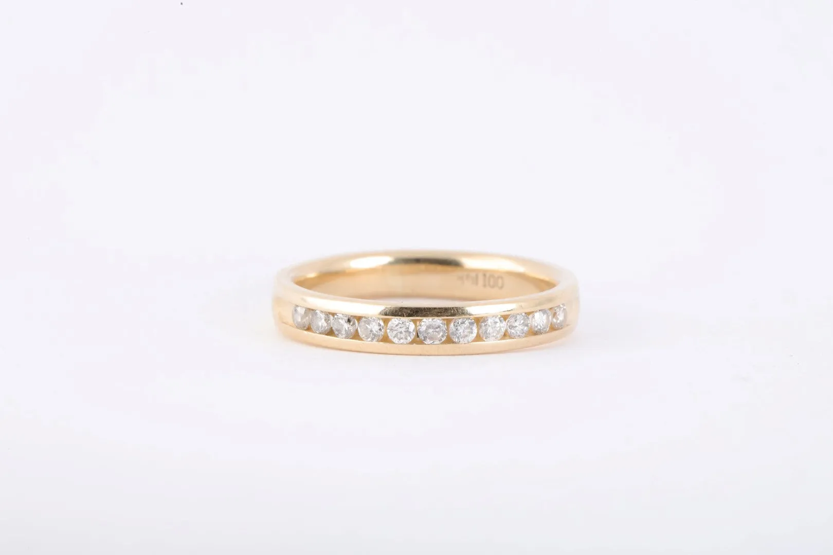 14k Yellow Gold 0.33tcw Diamond Wedding Band Size 4.75 (2.65g.)