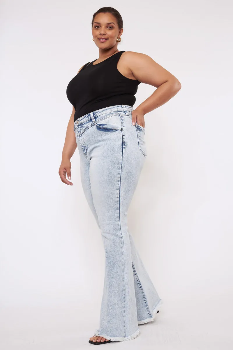 Cayla High Rise Flare Jeans (Plus Size)