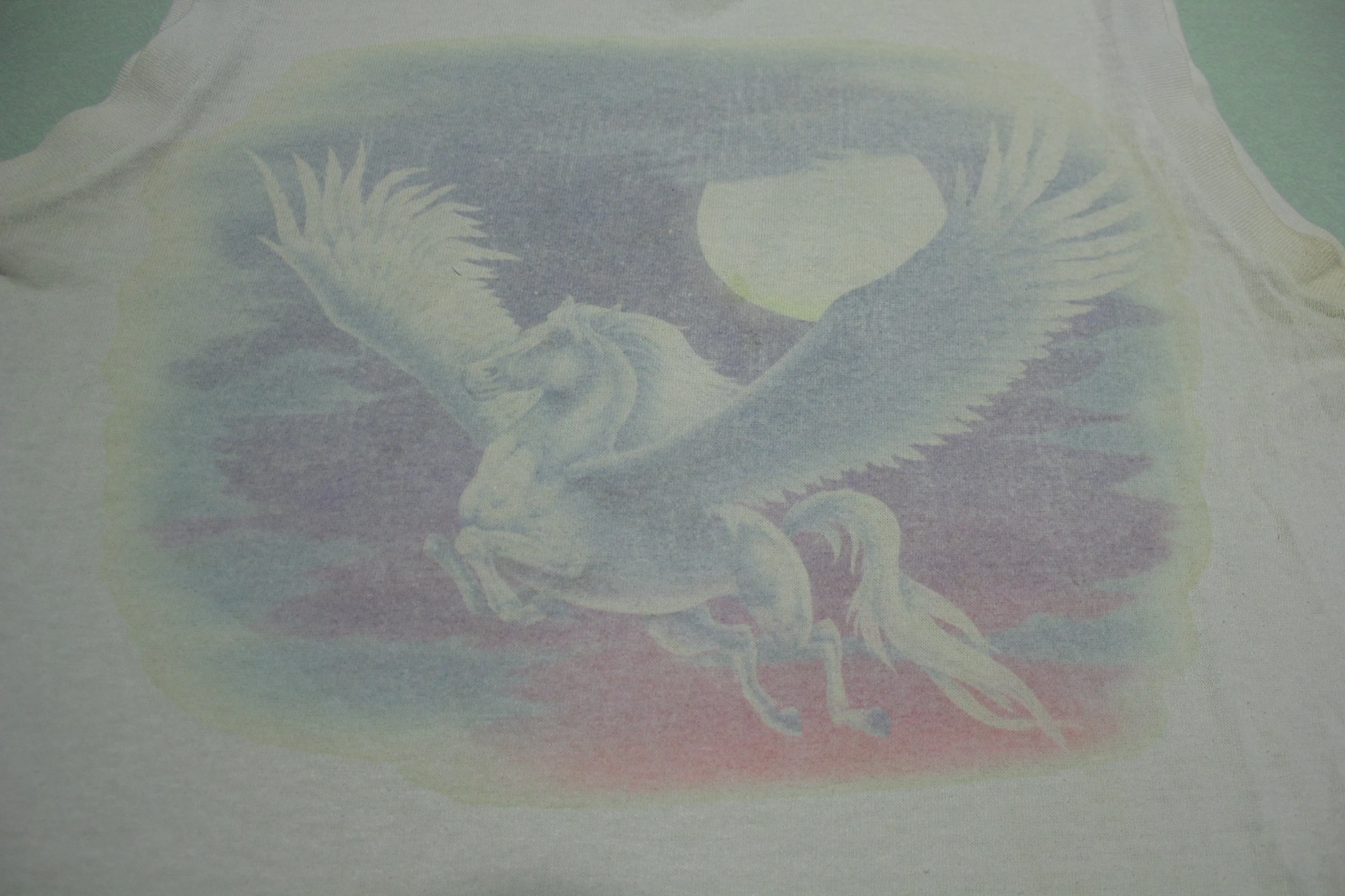 Pegasus Winged Horse Moonlight Vintage 80's Muscle T-Shirt