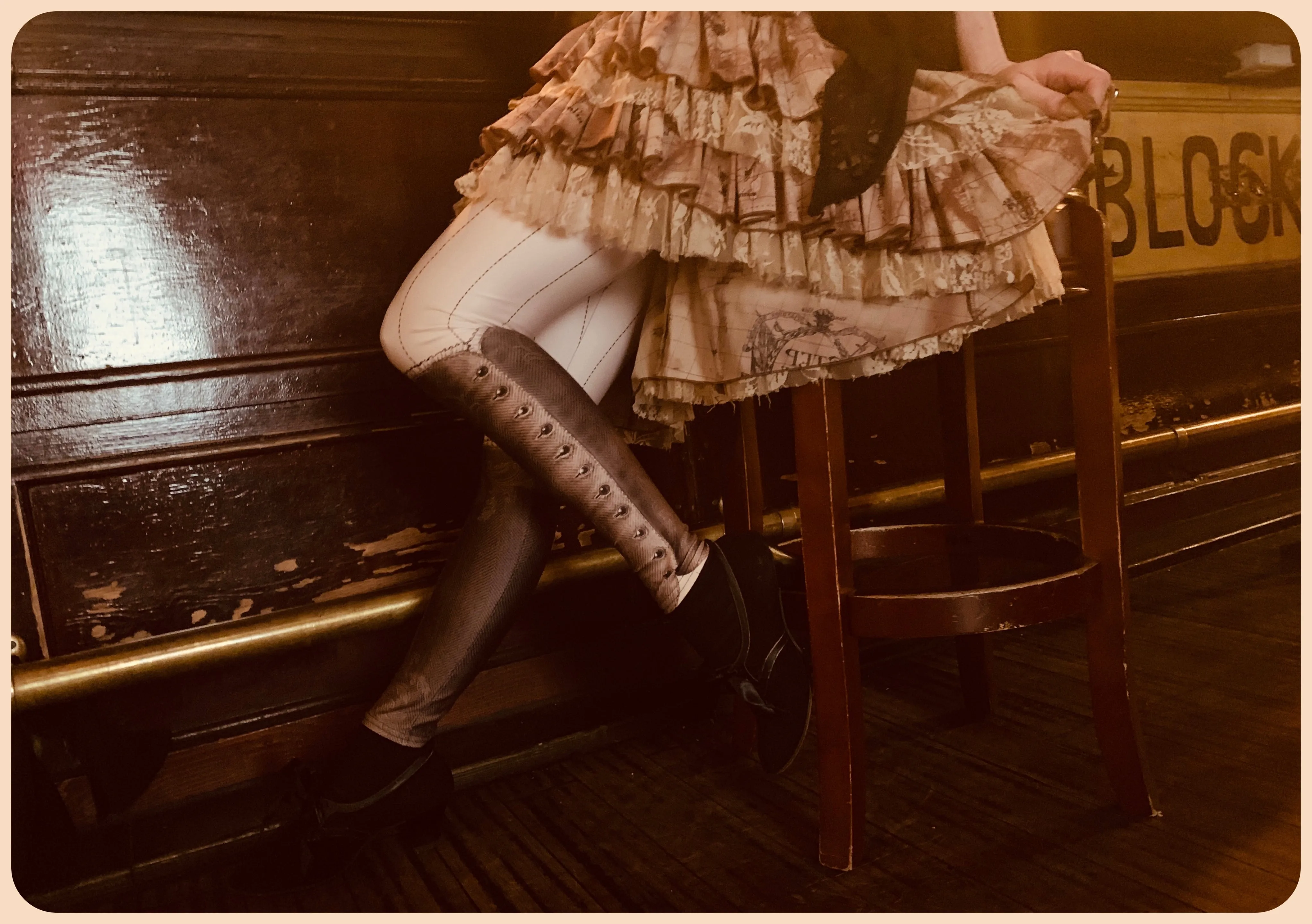 Saloon Leggings - Sepia by fox savant