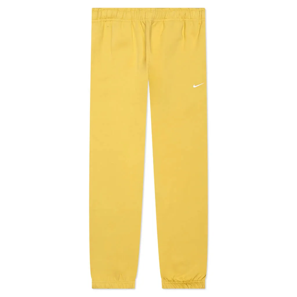 Women's Solo Swoosh Fleece Pants - Yellow